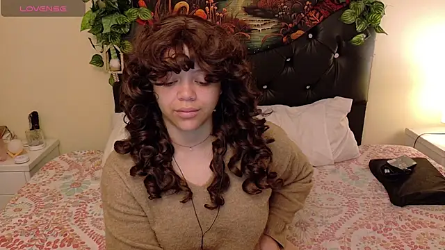 Amanda sweet online show from 09/10/25, 01:11