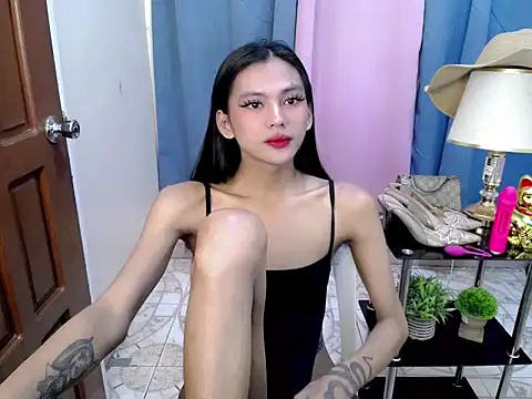 Snapshot of Ur_latinahotpaprika chatting on 04/29/26, 11:25 Ur latinahotpaprika online show from 04/29/26, 11:25
