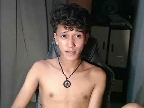 kenbigcockxx online show from 10/17/25, 11:57