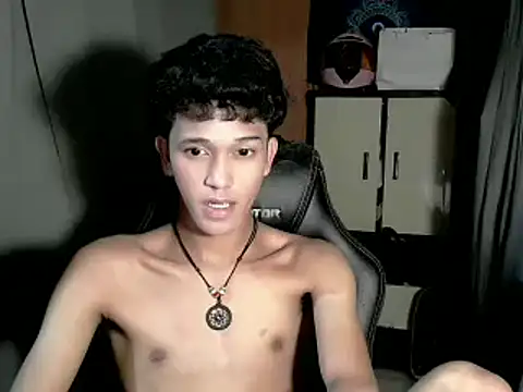 kenbigcockxx online show from 11/23/25, 06:19