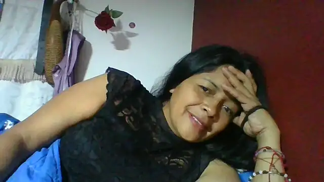 DianaOchoa  online show from 04/22/26, 09:33