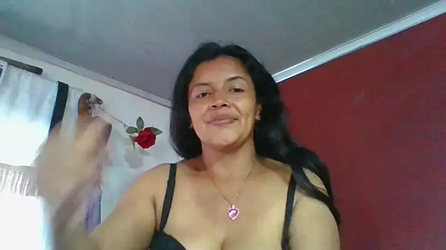 DianaOchoa  online show from 04/28/26, 08:25