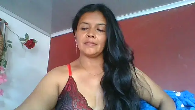 Snapshot of DianaOchoa_ chatting on 06/01/26, 08:21 DianaOchoa online show from 06/01/26, 08:21