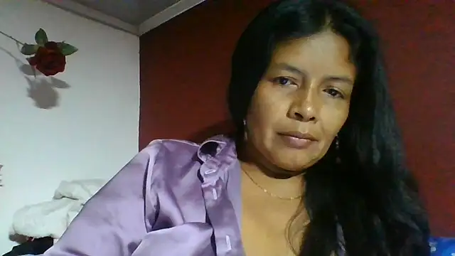 Snapshot of DianaOchoa_ chatting on 06/07/26, 04:27 DianaOchoa online show from 06/07/26, 04:27