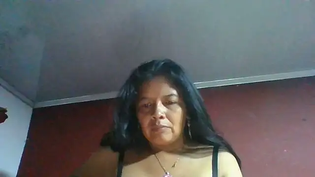 Snapshot of DianaOchoa_ chatting on 06/28/26, 06:19 DianaOchoa online show from 06/28/26, 06:19
