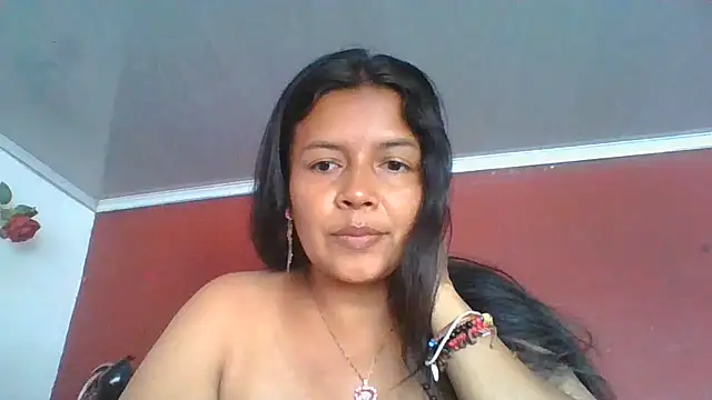 Snapshot of DianaOchoa_ chatting on 07/10/26, 08:33 DianaOchoa online show from 07/10/26, 08:33
