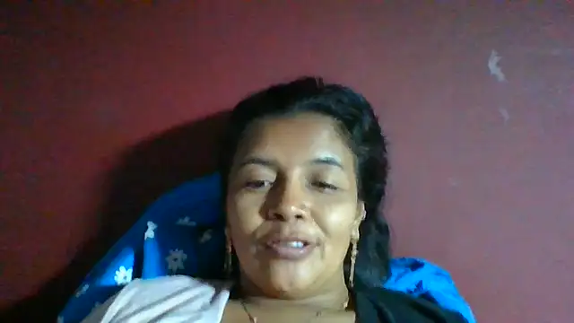 Snapshot of DianaOchoa_ chatting on 07/22/26, 05:10 DianaOchoa online show from 07/22/26, 05:10
