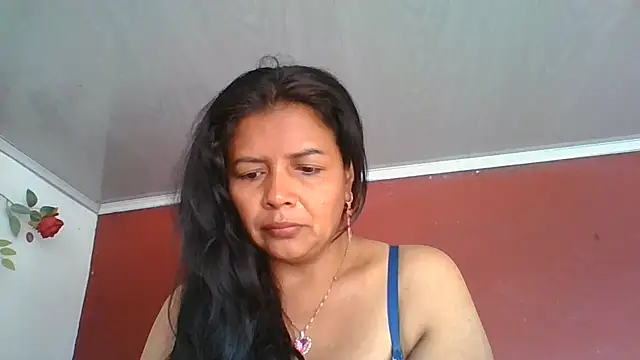 Snapshot of DianaOchoa_ chatting on 07/29/26, 12:25 DianaOchoa online show from 07/29/26, 12:25