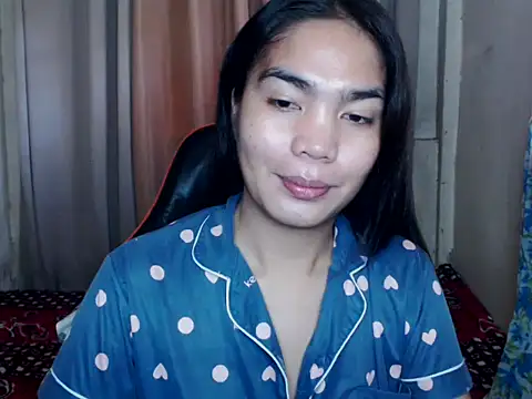 Snapshot of Simple_Martina chatting on 09/18/25, 01:51 Simple Martina online show from 09/18/25, 01:51