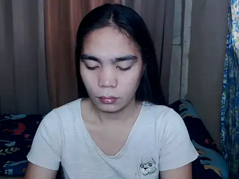 Snapshot of Simple_Martina chatting on 10/28/25, 01:31 Simple Martina online show from 10/28/25, 01:31