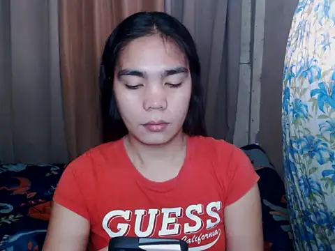 Snapshot of Simple_Martina chatting on 11/02/25, 01:19 Simple Martina online show from 11/02/25, 01:19