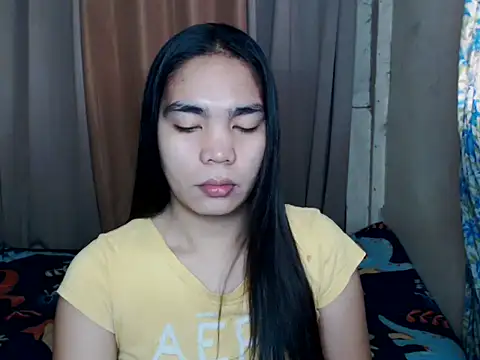 Snapshot of Simple_Martina chatting on 11/29/25, 01:41 Simple Martina online show from 11/29/25, 01:41