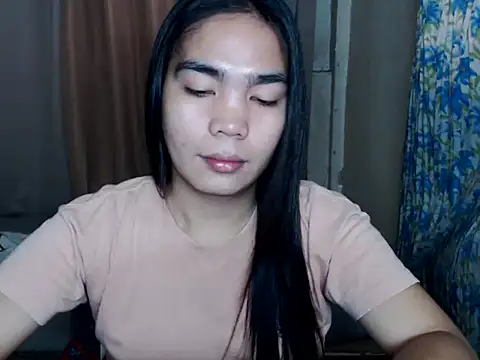 Snapshot of Simple_Martina chatting on 12/15/25, 01:54 Simple Martina online show from 12/15/25, 01:54