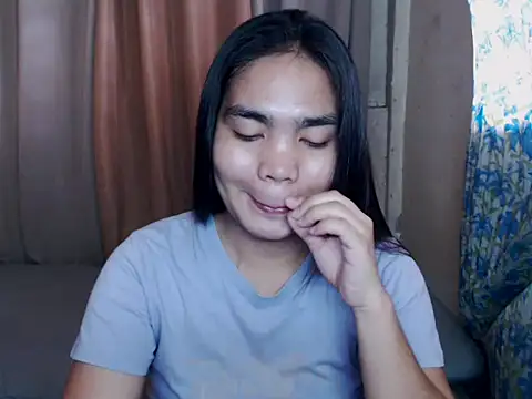 Snapshot of Simple_Martina chatting on 01/10/26, 02:02 Simple Martina online show from 01/10/26, 02:02