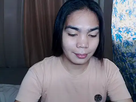 Snapshot of Simple_Martina chatting on 01/12/26, 01:44 Simple Martina online show from 01/12/26, 01:44