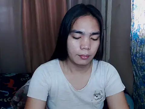 Snapshot of Simple_Martina chatting on 01/19/26, 02:04 Simple Martina online show from 01/19/26, 02:04