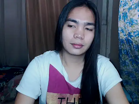 Snapshot of Simple_Martina chatting on 02/06/26, 01:21 Simple Martina online show from 02/06/26, 01:21