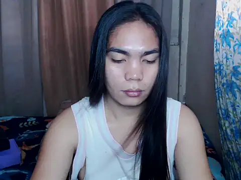 Snapshot of Simple_Martina chatting on 02/17/26, 01:13 Simple Martina online show from 02/17/26, 01:13