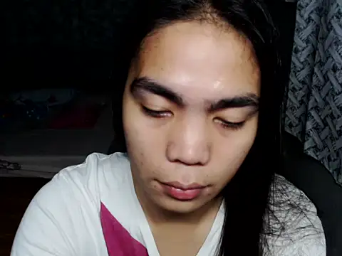 Snapshot of Simple_Martina chatting on 05/15/26, 12:01 Simple Martina online show from 05/15/26, 12:01