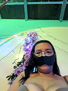 Tina 2pp online show from 11/26/25, 02:12