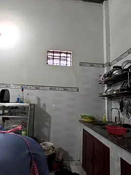 Tina 2pp online show from 12/17/25, 01:55