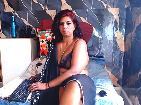 indianerotica69 online show from 11/23/25, 08:25