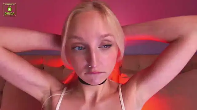 Snapshot of maya_snow chatting on 09/18/25, 10:39 maya snow online show from 09/18/25, 10:39