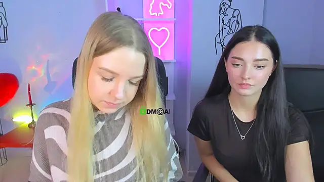 Snapshot of miki-niki chatting on 09/17/25, 03:57 miki-niki online show from 09/17/25, 03:57