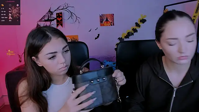 Snapshot of miki-niki chatting on 11/04/25, 07:40 miki-niki online show from 11/04/25, 07:40