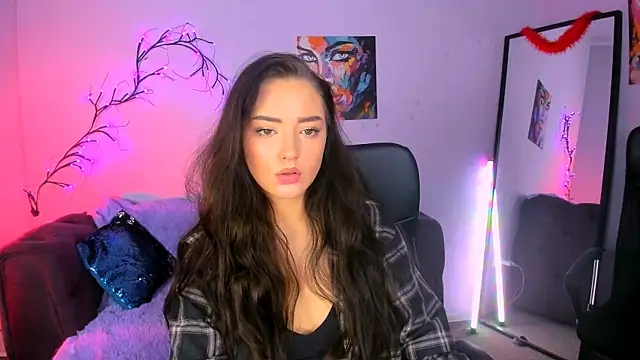 Snapshot of miki-niki chatting on 11/27/25, 01:24 miki-niki online show from 11/27/25, 01:24