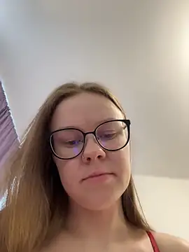 Snapshot of _CherryBloom_ chatting on 03/13/26, 06:09 CherryBloom online show from 03/13/26, 06:09