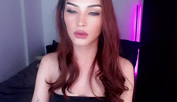 Snapshot of Alicegreenexx chatting on 02/20/26, 02:50 Alicegreenexx online show from 02/20/26, 02:50