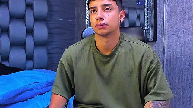 Snapshot of jaze_bradley chatting on 11/05/25, 11:32 jaze bradley online show from 11/05/25, 11:32