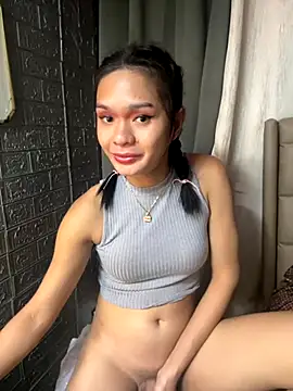 Snapshot of yourlovingperlita69 chatting on 12/04/25, 04:48 yourlovingperlita69 online show from 12/04/25, 04:48