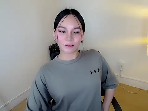 Snapshot of holly_tabby chatting on 02/01/26, 01:15 holly tabby online show from 02/01/26, 01:15