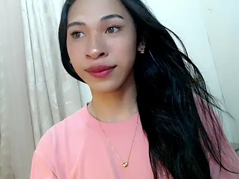 Snapshot of Annaloula chatting on 02/03/26, 07:35 Annaloula online show from 02/03/26, 07:35