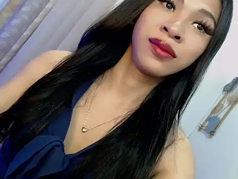 Snapshot of Annaloula chatting on 03/05/26, 03:52 Annaloula online show from 03/05/26, 03:52