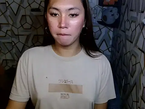 Snapshot of sugar_hailey chatting on 12/19/25, 05:42 sugar hailey online show from 12/19/25, 05:42