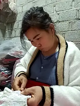 jienrrr online show from 10/23/25, 01:16