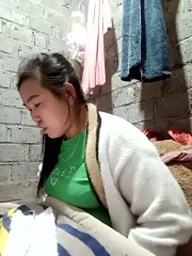 jienrrr online show from 11/30/25, 02:32