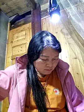 yoowwmr online show from 10/29/25, 01:46