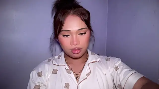 Exotic alyssa69 online show from 05/13/26, 06:16