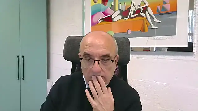 Snapshot of Bsxmaturo61 chatting on 02/23/26, 03:31 Bsxmaturo61 online show from 02/23/26, 03:31