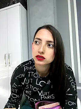 AndieJones  online show from 11/14/25, 12:26