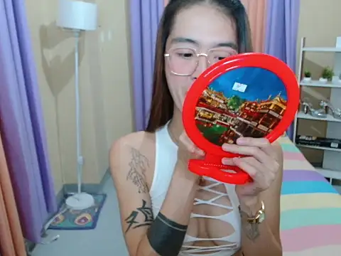 XxTsUncutAskaxX online show from 06/27/26, 04:23