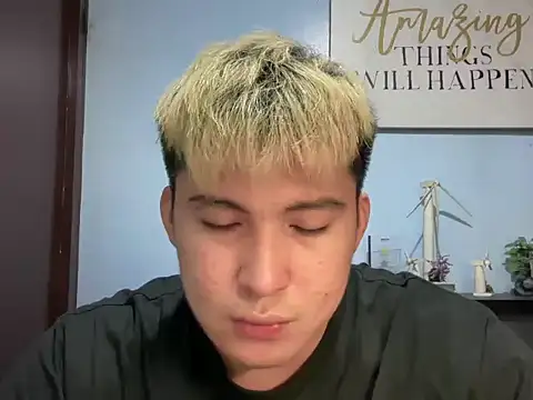 lovely jay online show from 05/13/26, 03:42