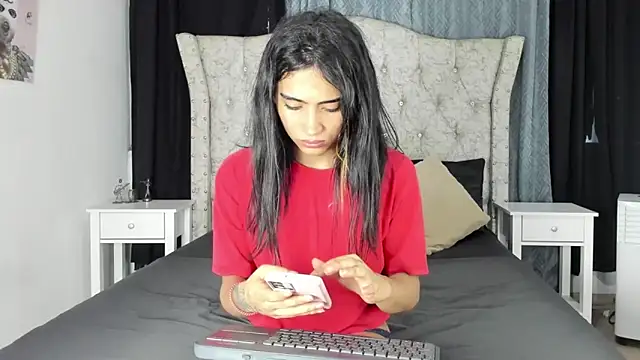aleja spearsx online show from 05/08/26, 11:59