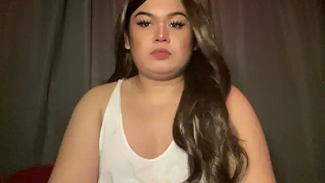 Snapshot of RedHead_Thalia chatting on 02/16/26, 10:39 RedHead Thalia online show from 02/16/26, 10:39