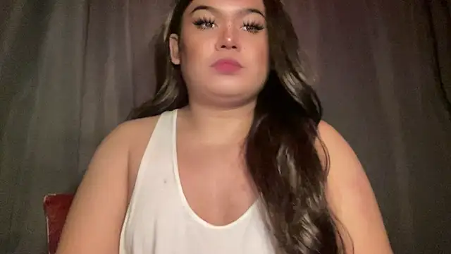 Snapshot of RedHead_Thalia chatting on 02/26/26, 08:52 RedHead Thalia online show from 02/26/26, 08:52