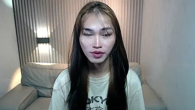 lovelychanel69xx online show from 11/05/25, 10:43